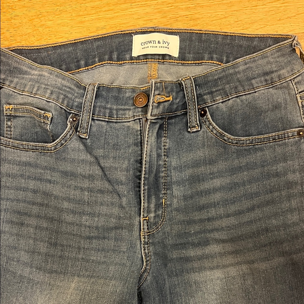 Crown & Ivy Classic Blue Jeans women’s pants